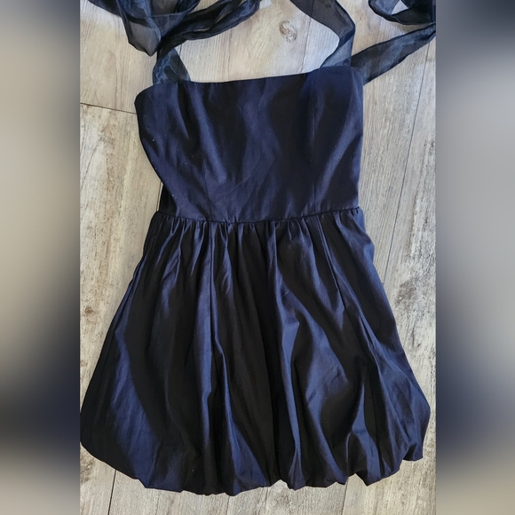 Reformation Enza Tie Strap Bubble Hem Minidress In Black - Picture 4 of 9